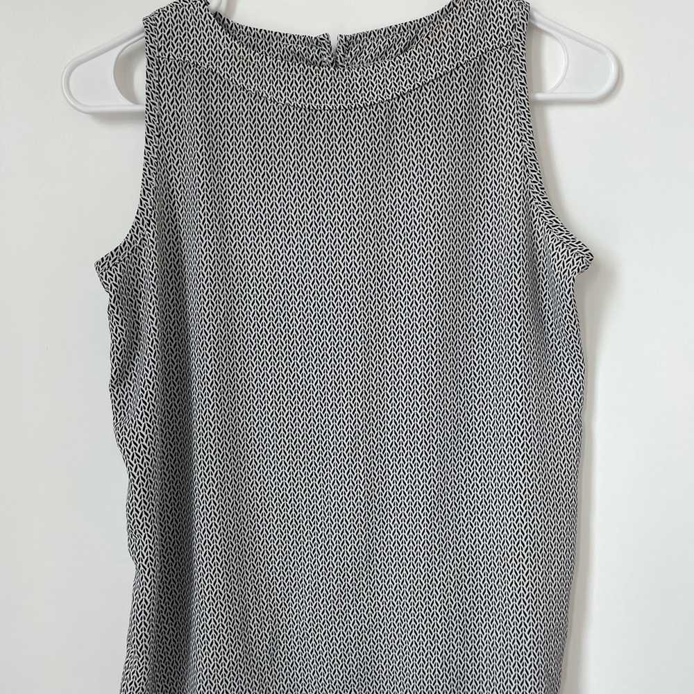 Loft black and white sleeveless top